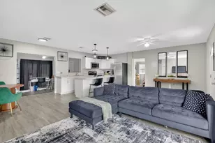 619 Ash St, Port Saint Lucie, FL 34952 - Photo 2