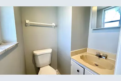8040 N Colony Circle #Unit 207, Tamarac, FL 33321 - Photo 12