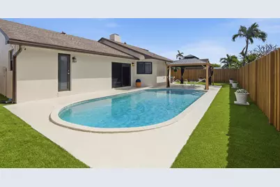 2658 SW 11th Place N, Deerfield Beach, FL 33442 - Photo 32