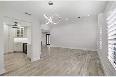 2658 SW 11th Place N, Deerfield Beach, FL 33442 - Photo 10