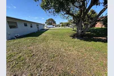 4010 NE 6th Avenue, Deerfield Beach, FL 33064 - Photo 38