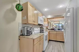 14 Royal Palm Way, Boca Raton, FL 33432 - Photo 6