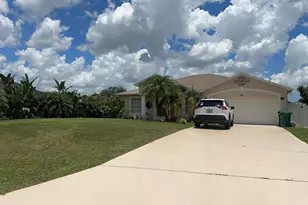 1481 SW Dow Ln, Port Saint Lucie, FL 34953 - Photo 2