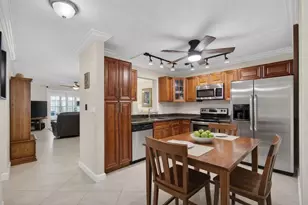 19000 Stewart Cir, Boca Raton, FL 33496 - Photo 14