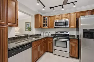 19000 Stewart Cir, Boca Raton, FL 33496 - Photo 2