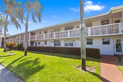 30 SE 13th Street #B3, Boca Raton, FL 33432 - Photo 2