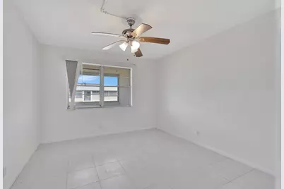 110 E Sheffield E, West Palm Beach, FL 33417 - Photo 14