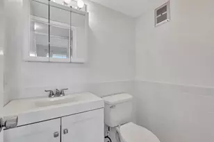 110 E Sheffield E, West Palm Beach, FL 33417 - Photo 10