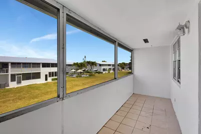 110 E Sheffield E, West Palm Beach, FL 33417 - Photo 16