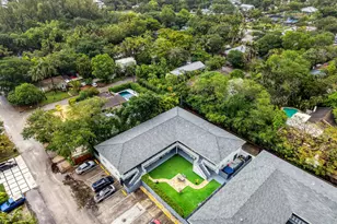 626 SW 14th Ave, Fort Lauderdale, FL 33312 - Photo 2