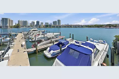 18011 Biscayne Boulevard #1502, Aventura, FL 33160 - Photo 24