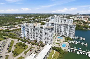 18011 Biscayne Blvd, Aventura, FL 33160 - Photo 30