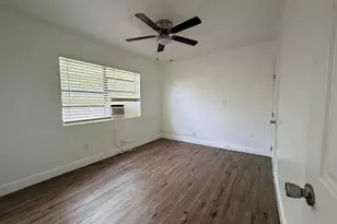 1723 Moffett St, Hollywood, FL 33020 - Photo 4