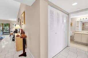 7235 S Devon Dr, Tamarac, FL 33321 - Photo 32