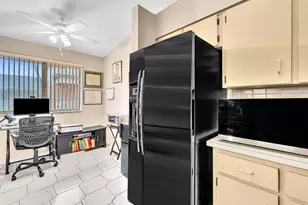 7235 S Devon Dr, Tamarac, FL 33321 - Photo 6