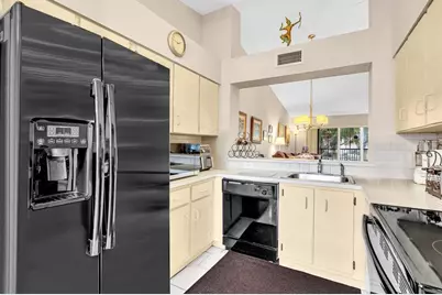 7235 S Devon Drive #209, Tamarac, FL 33321 - Photo 8