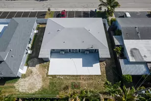 2009 NE 26th St, Wilton Manors, FL 33305 - Photo 4