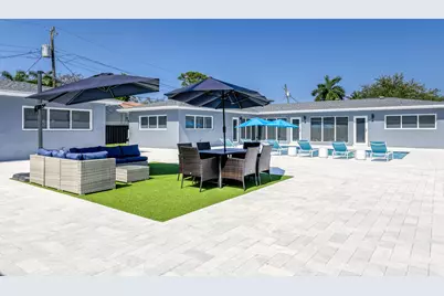 2009 NE 26th Street, Wilton Manors, FL 33305 - Photo 22