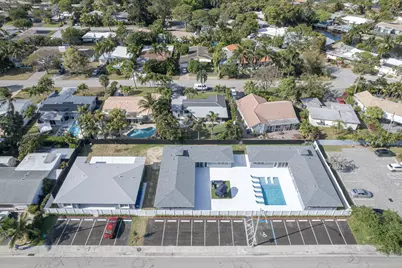 2009 NE 26th Street, Wilton Manors, FL 33305 - Photo 8