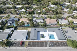 2009 NE 26th St, Wilton Manors, FL 33305 - Photo 8