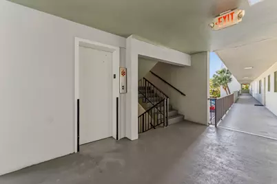 1638 Embassy Drive #208, West Palm Beach, FL 33401 - Photo 12