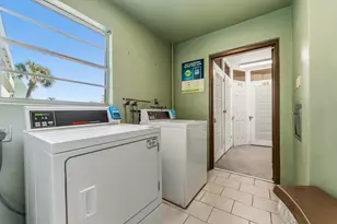 1638 Embassy Dr, West Palm Beach, FL 33401 - Photo 16