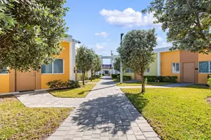 2130 NW 37th St, Miami, FL 33142 - Photo 22