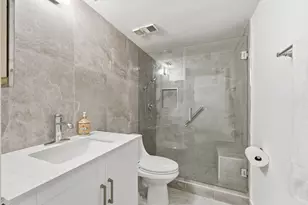 602 Executive Center Dr, West Palm Beach, FL 33401 - Photo 16