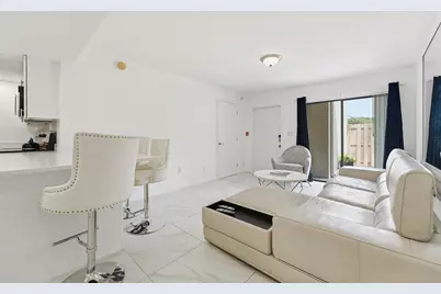 602 Executive Center Drive #Unit 105, West Palm Beach, FL 33401 - Photo 4