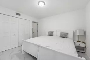 602 Executive Center Dr, West Palm Beach, FL 33401 - Photo 14