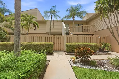602 Executive Center Drive #Unit 105, West Palm Beach, FL 33401 - Photo 2