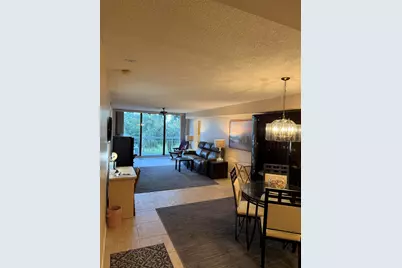 2761 Village Boulevard #305, West Palm Beach, FL 33409 - Photo 4