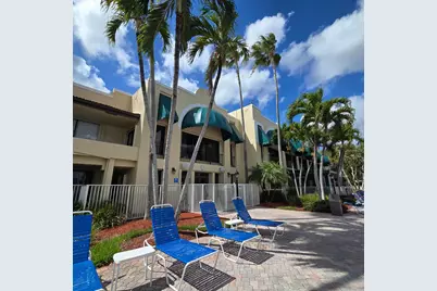 9440 Live Oak Place, Davie, FL 33324 - Photo 30