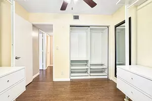 3083 N Oakland Forest Dr, Oakland Park, FL 33309 - Photo 22