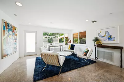 349 NE 29th Street, Wilton Manors, FL 33334 - Photo 10