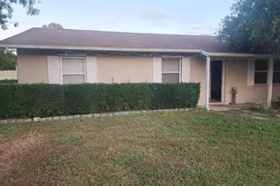 1197 SW Heather St, Port Saint Lucie, FL 34983 - Photo 2