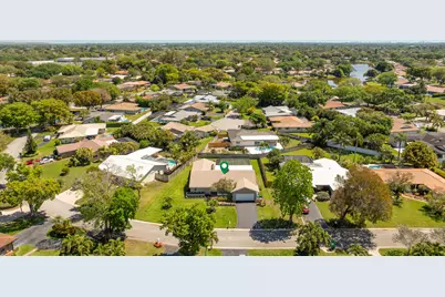 271 NW 89th Avenue, Coral Springs, FL 33071 - Photo 1