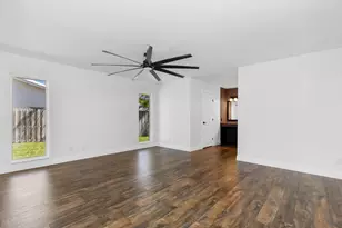 271 NW 89th Ave, Coral Springs, FL 33071 - Photo 34