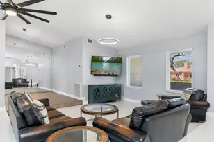 271 NW 89th Ave, Coral Springs, FL 33071 - Photo 8