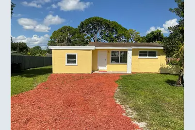 920 Revels Lane, Fort Pierce, FL 34982 - Photo 1