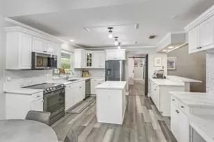 1401 Pelham Rd, Wellington, FL 33414 - Photo 8