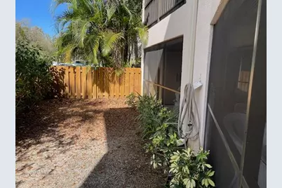 1660 Twelve Oaks Way 105 W/50 Ft Dock, North Palm Beach, FL 33408 - Photo 16