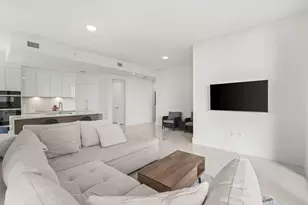 220 Lake Shore Dr, Lake Park, FL 33403 - Photo 8