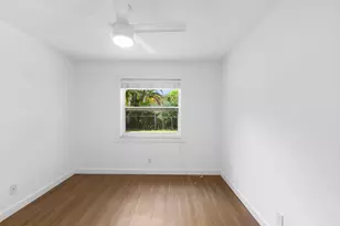 227 W Riverside Dr, Jupiter, FL 33469 - Photo 16