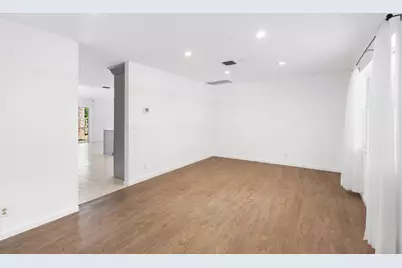 227 W Riverside Drive, Jupiter, FL 33469 - Photo 12