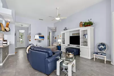10907 SW Candlewood Road, Port Saint Lucie, FL 34987 - Photo 12