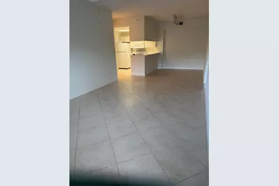 2802 Sarento Place #202, Palm Beach Gardens, FL 33410 - Photo 8