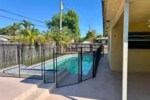 2505 NW 105th Ln, Sunrise, FL 33322 - Photo 22