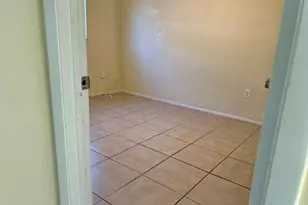 2505 NW 105th Ln, Sunrise, FL 33322 - Photo 8