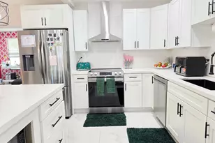 2030 SW 22nd Ave, Fort Lauderdale, FL 33312 - Photo 22